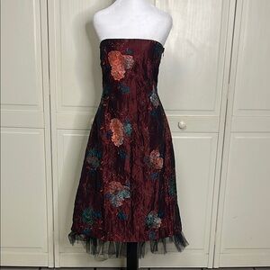 Vintage Women’s Strapless Taffeta Embroidered Cocktail Dress Brick Red Sz 44/12